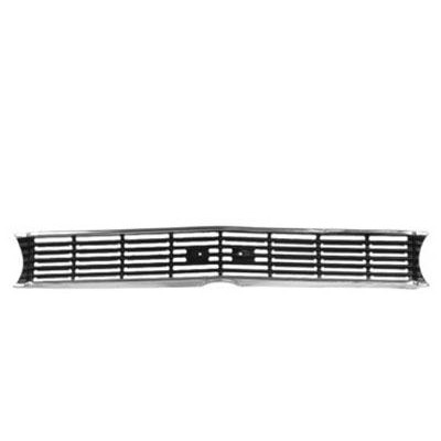 Front Grille Area and Related Moldings